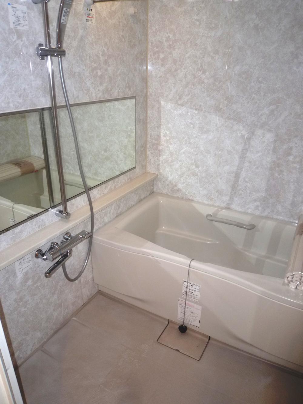 Bathroom. Bathroom (12 May 2013) Shooting ● With bathroom dryer! A rainy day is safe