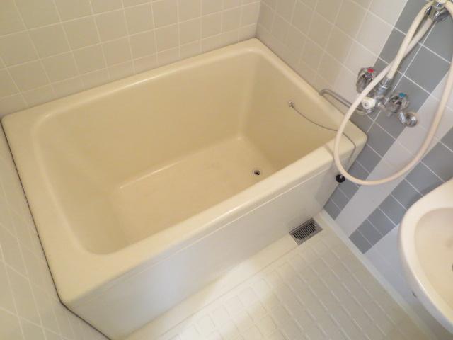 Bath. Bathroom