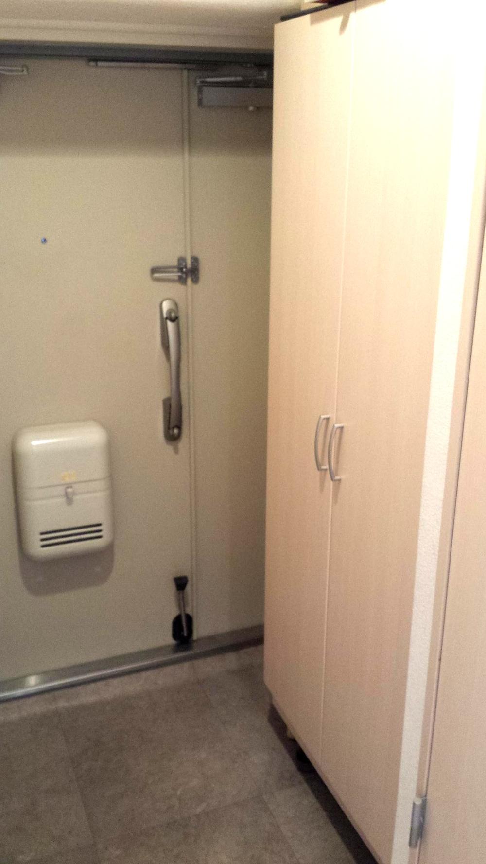 Receipt. Shooting is a big front door storage