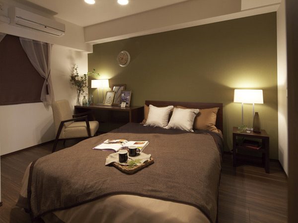 Interior.  [bedroom] Truly directing the elegance drifts hotel-like space for peaceful moments.