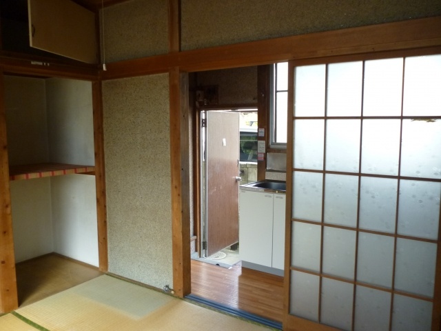 Living and room