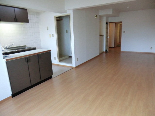 Living and room