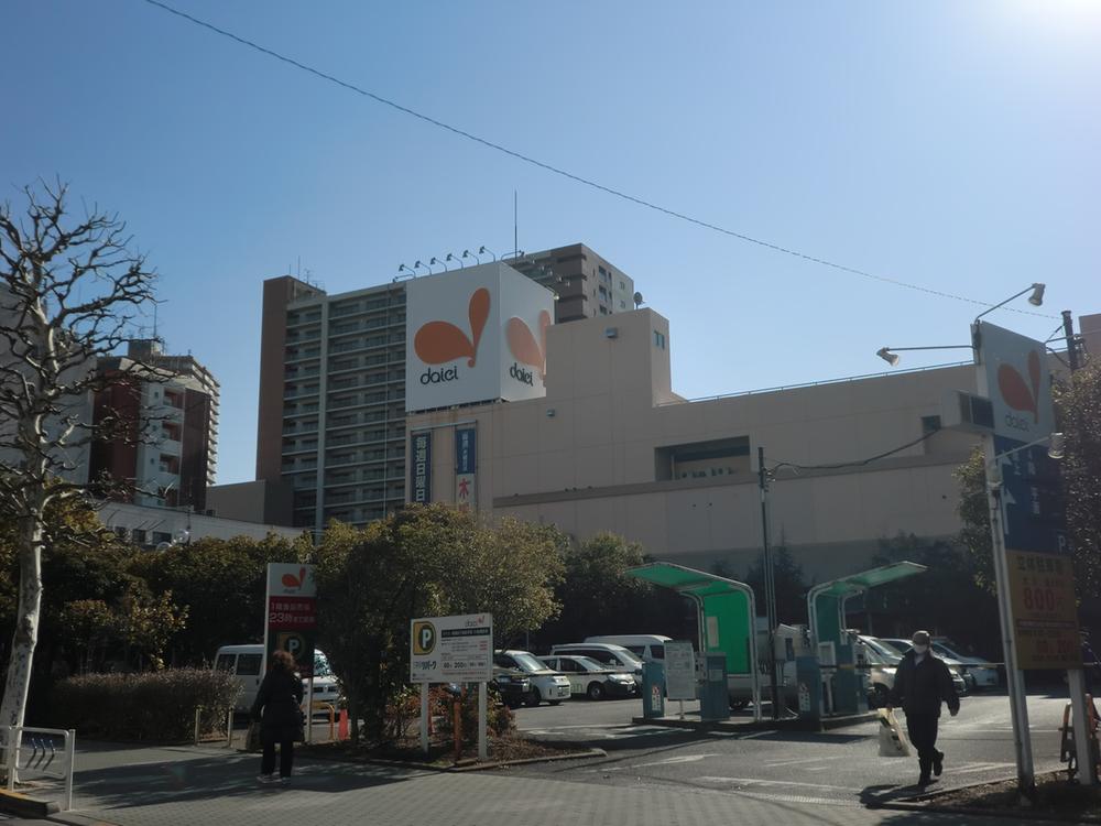 Other. Until Daiei Funabori store a 5-minute walk (about 400 meters)