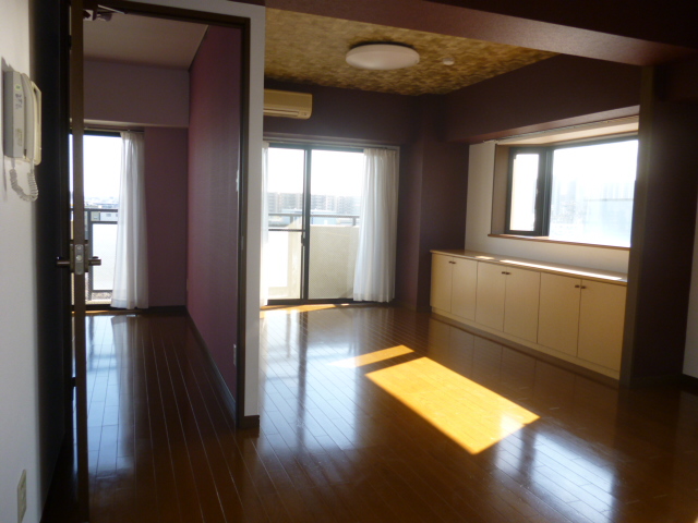 Living and room