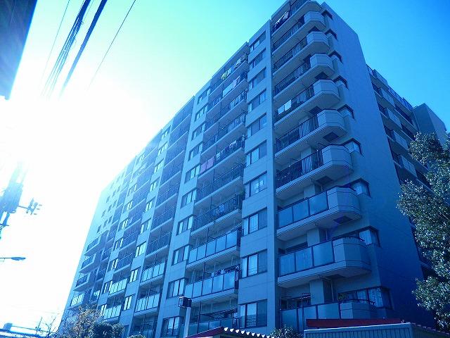 Local appearance photo. 6 floor of 11-storey. Total units 138 units.