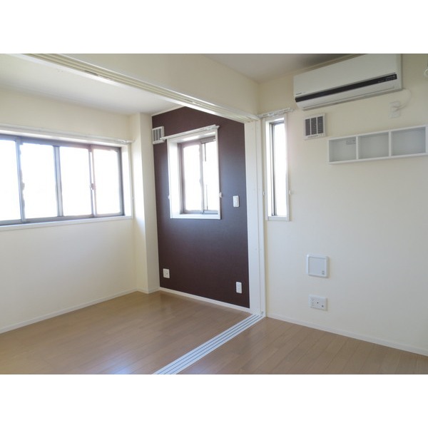 Living and room