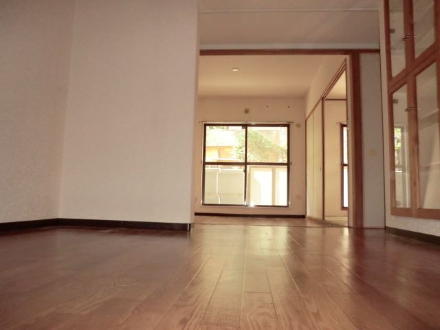 Living and room