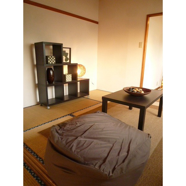Living and room