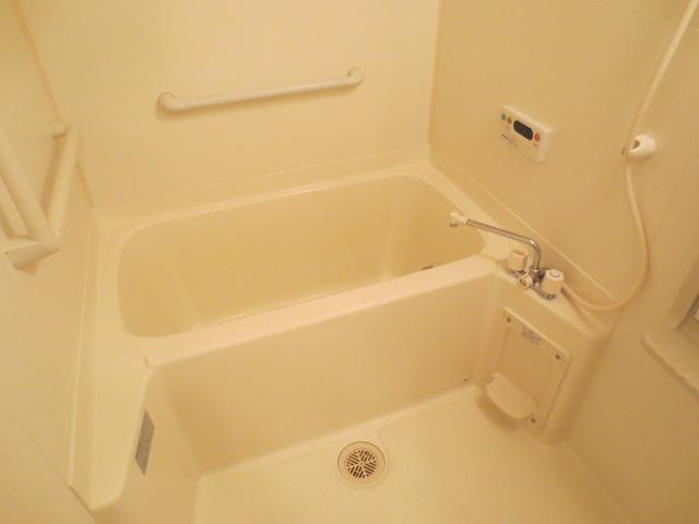 Bath. Bathroom