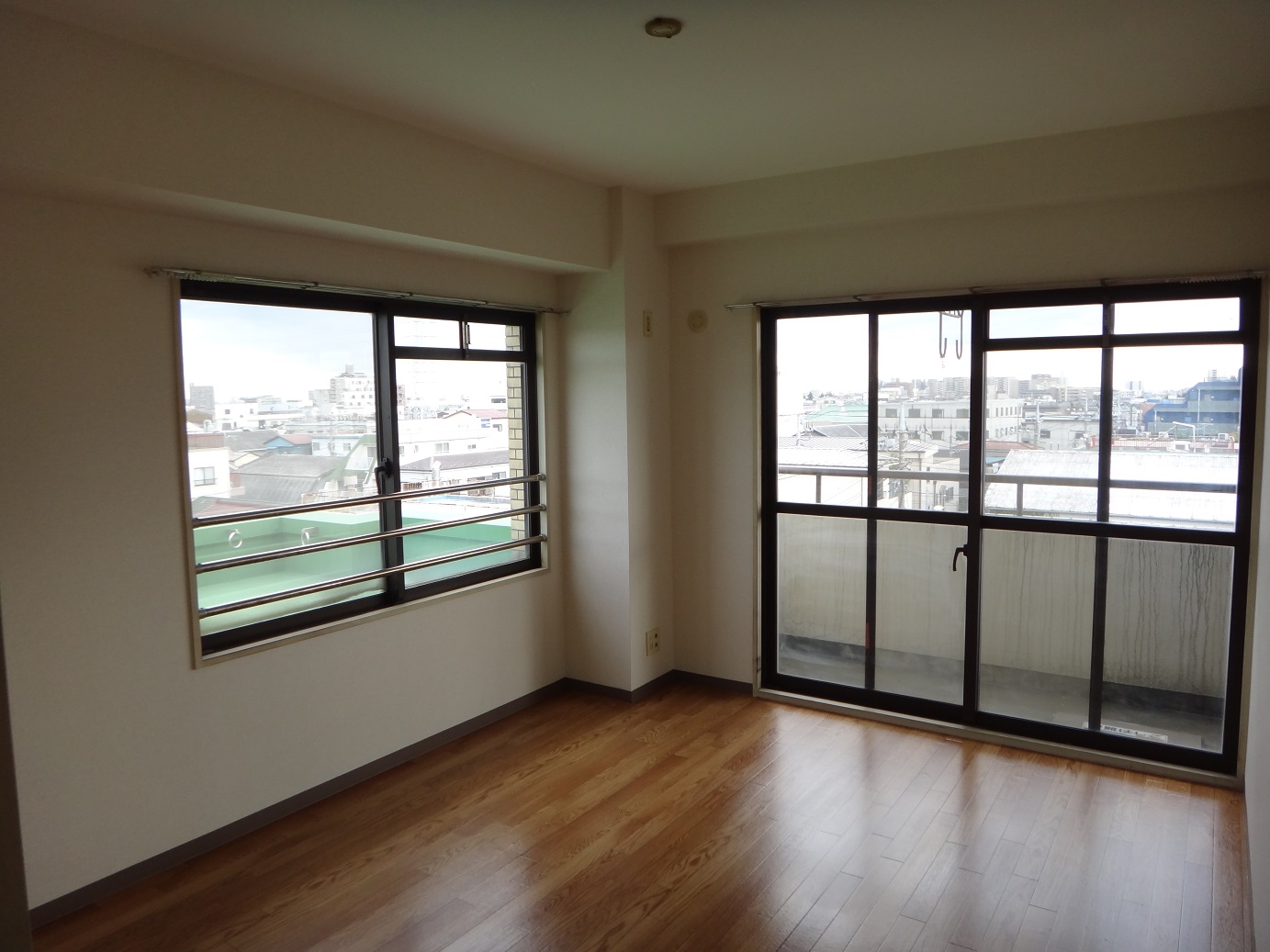 Living and room