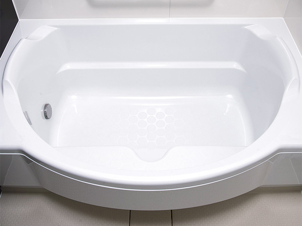 Bathing-wash room.  [Semi-circular soaking bathtubs] Design tub that are both slowly relaxing bathing feeling in the family in the modern design. (Model Room N1 type)