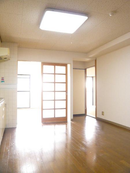 Living and room