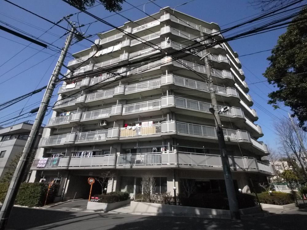 Local appearance photo