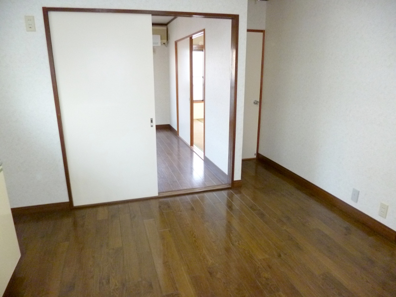 Living and room