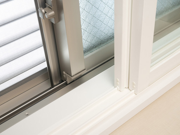 Other.  [Double sash] Double sash provided with an air layer is employed between the aluminum sash and the resin sash, Improve the sound insulation and thermal insulation properties. (Except for some window / Model Room A type)