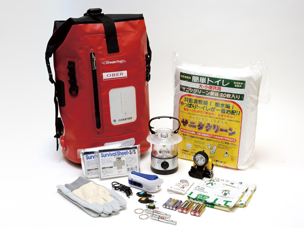 earthquake ・ Disaster-prevention measures.  [Oberstdorf original emergency goods] To each dwelling unit, Distributing the original emergency goods that can be effectively utilized at the time of earthquake. (Photo disaster prevention Luc / Same specifications)