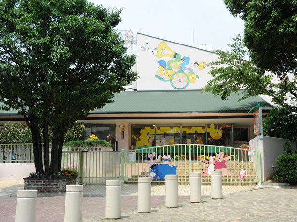 Surrounding environment. Megumi Edogawa kindergarten (about 1030m, Walk 13 minutes)