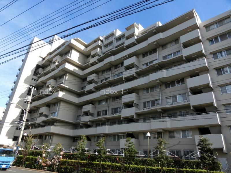 Local appearance photo. All 151 units of a large-scale apartment