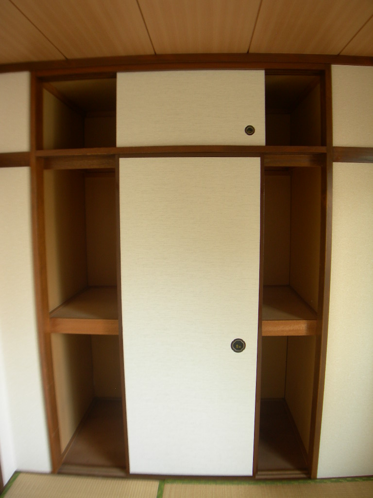 Receipt. Closet (3)