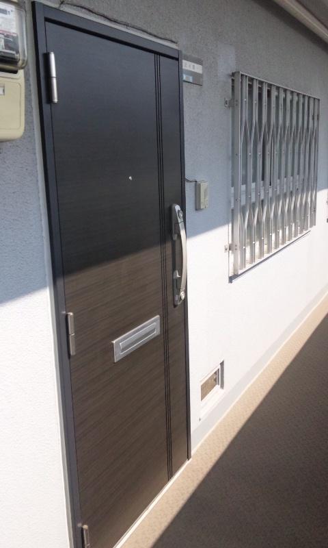 Entrance. Indoor (11 May 2013) Shooting