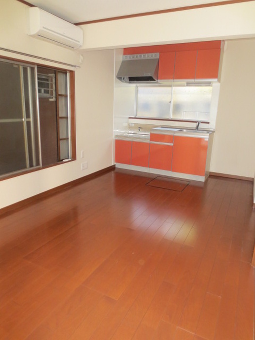 Living and room