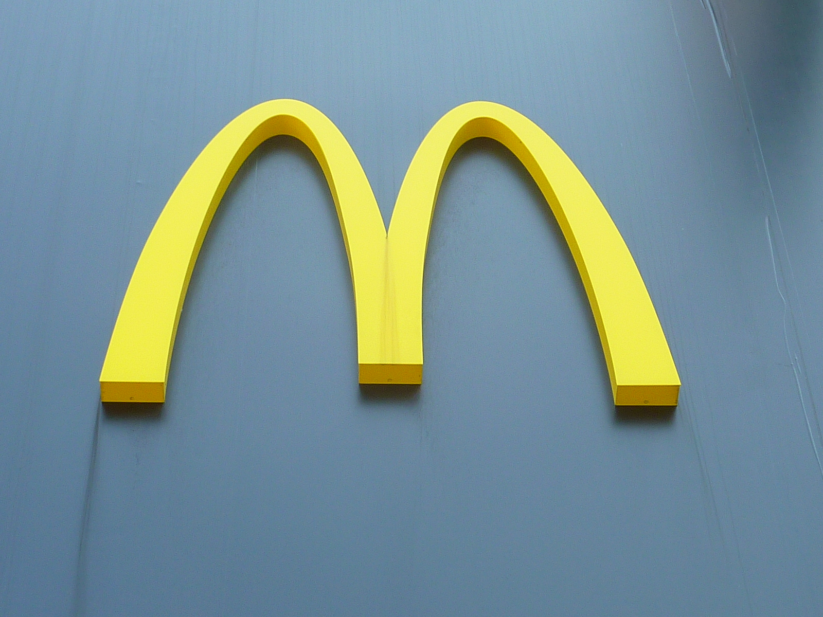 restaurant. 277m to McDonald's Higashikasai store (restaurant)