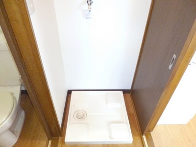 Other. Indoor Laundry Storage ・ There dressing room.