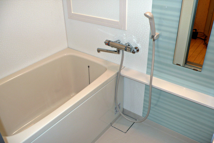Bath. Add 焚式