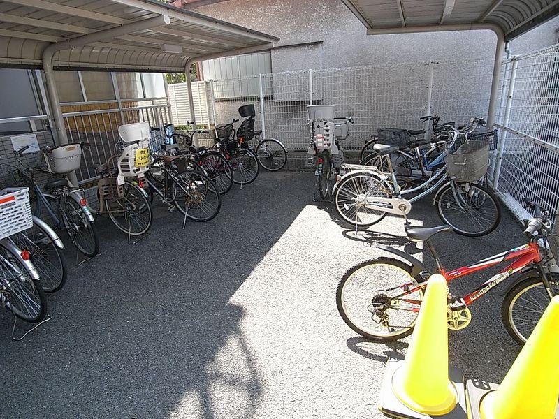 Other local. Bicycle-parking space