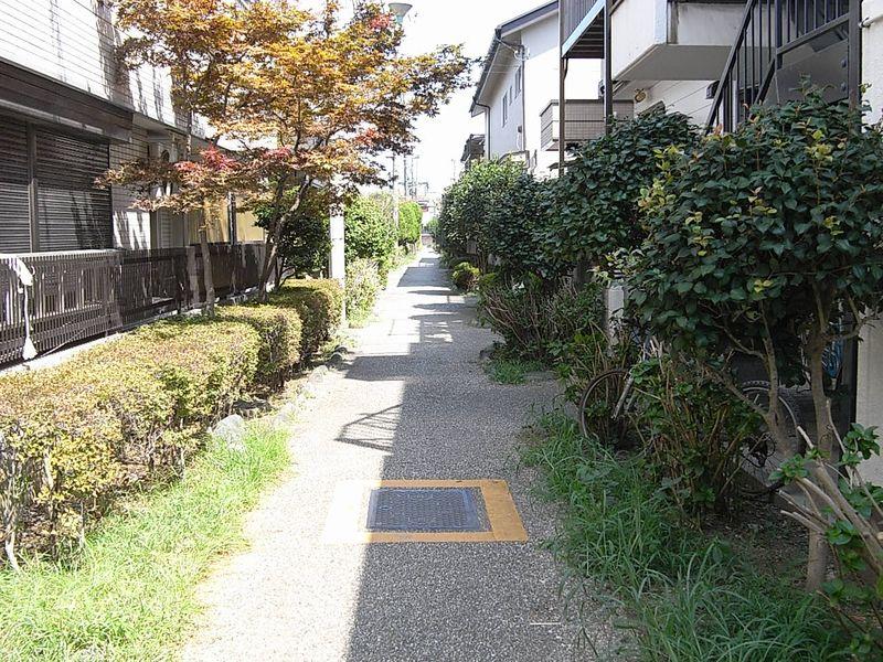 Other. Promenade Nakayoshi Small Road