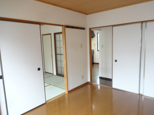 Living and room