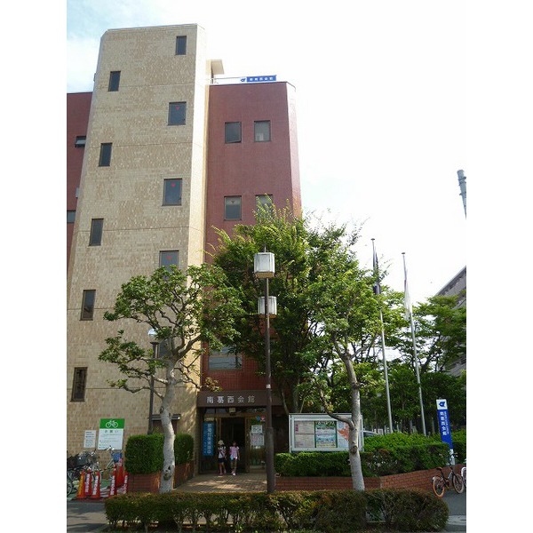 library. 580m to Edogawa Ward Higashikasai Library (Library)