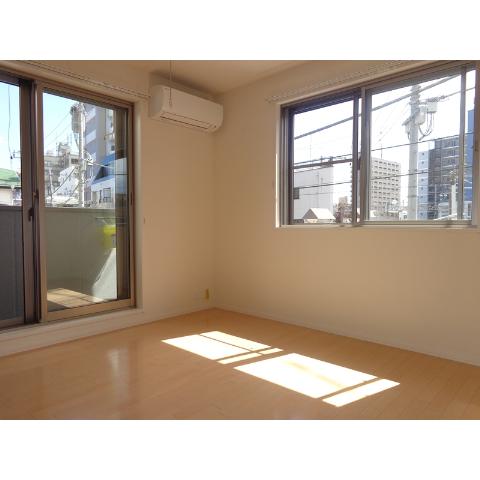 Living and room