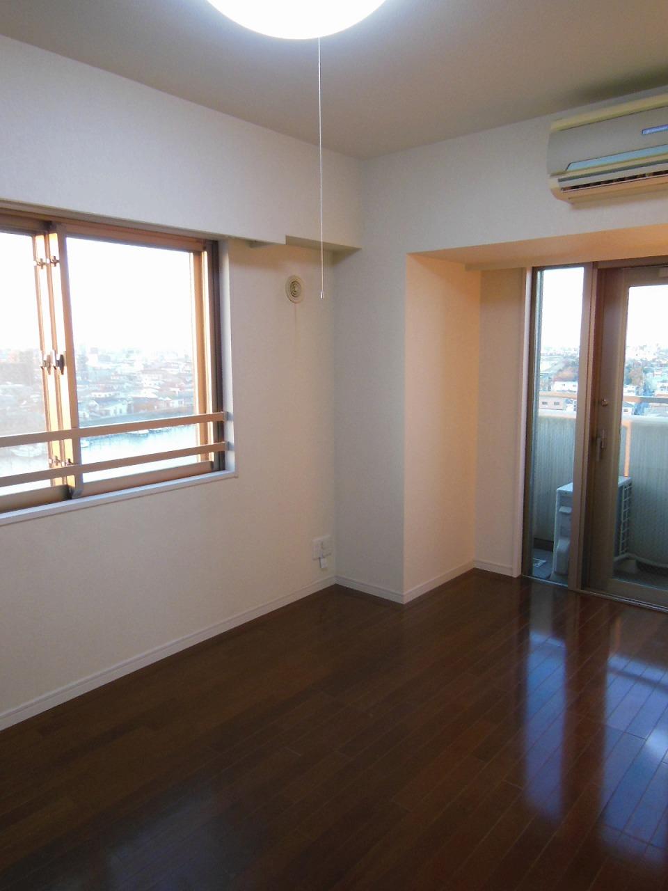 Other introspection. Indoor (11 May 2013) Shooting