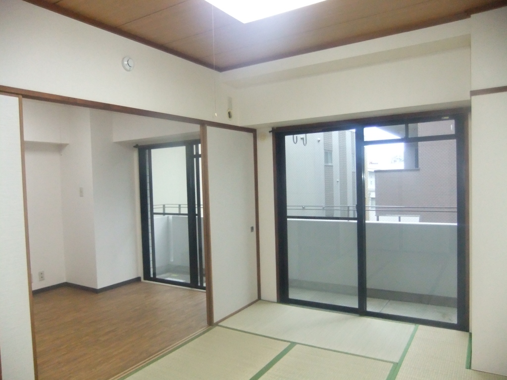 Living and room