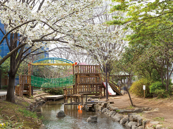 Surrounding environment. Ichinoe Sakaigawa water park (about 440m, 6-minute walk)