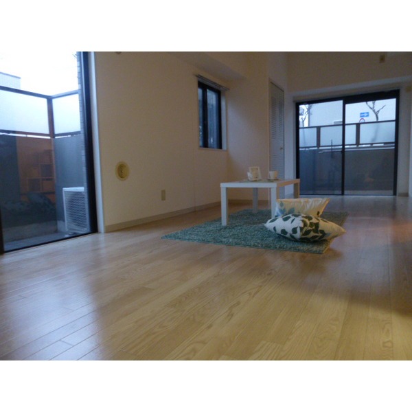 Living and room