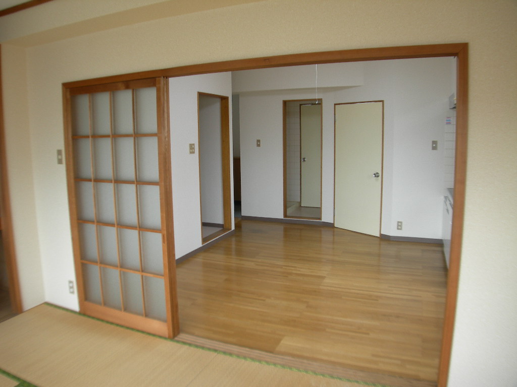 Kitchen. DK 2