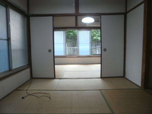 Living and room