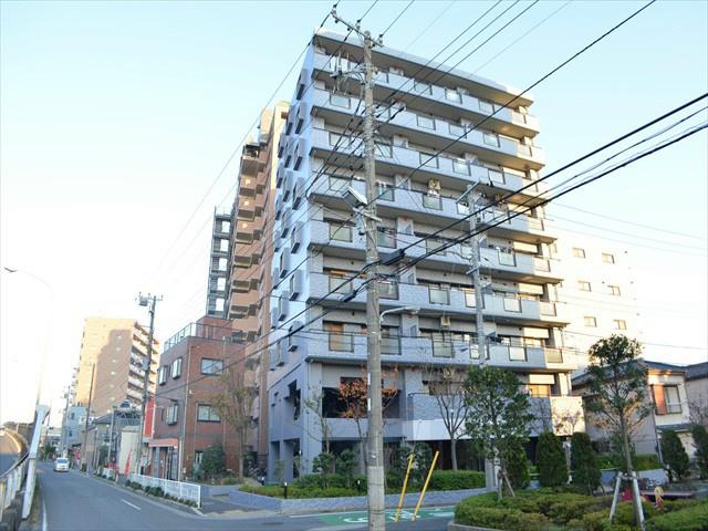 Local appearance photo. 1999 Built