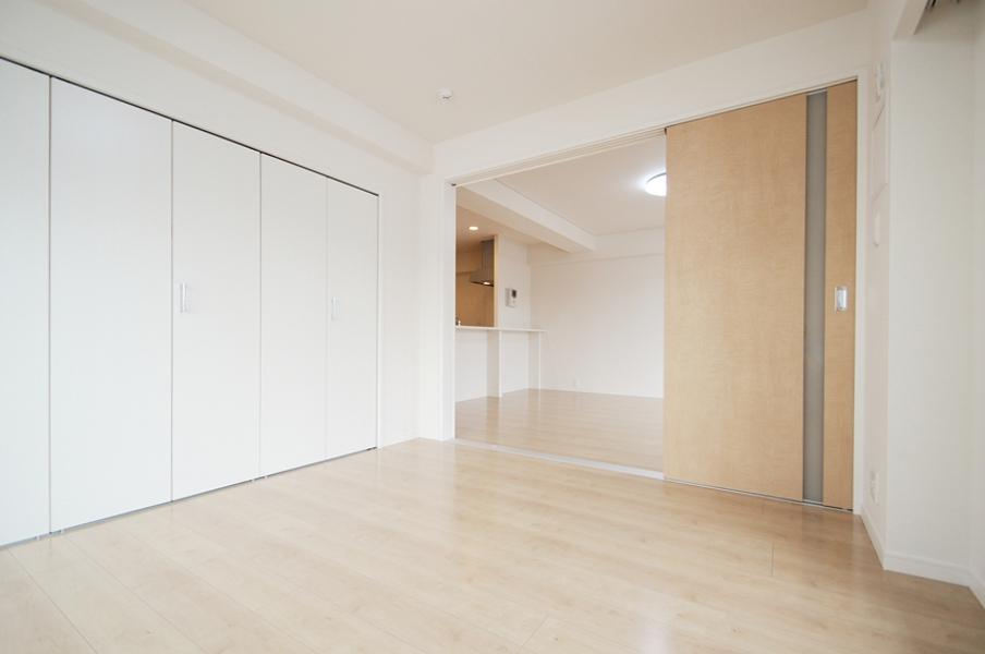 Non-living room. 6.5 tatami of Western-style ・ Indoor (11 May 2013) Shooting