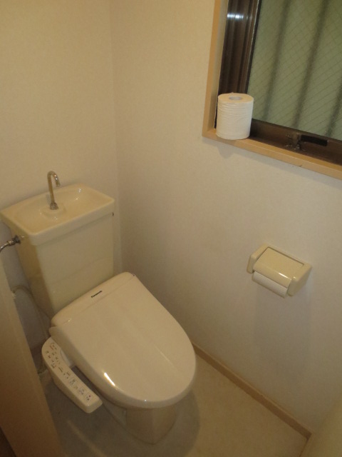 Toilet