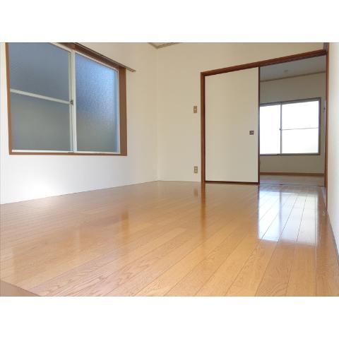 Living and room