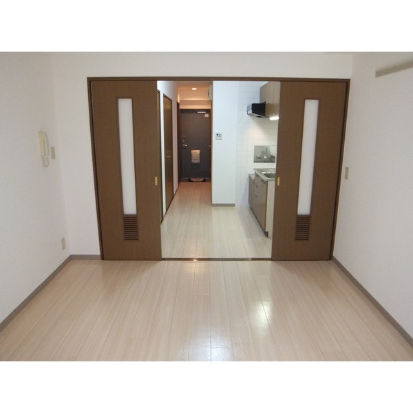 Living and room