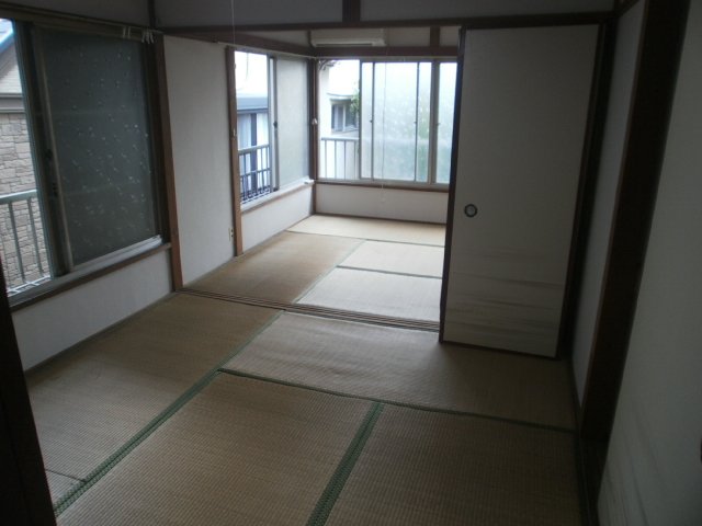 Living and room