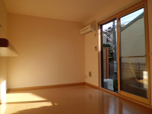 Living and room