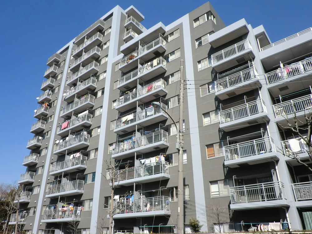 Local appearance photo