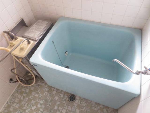 Bath. Bathroom