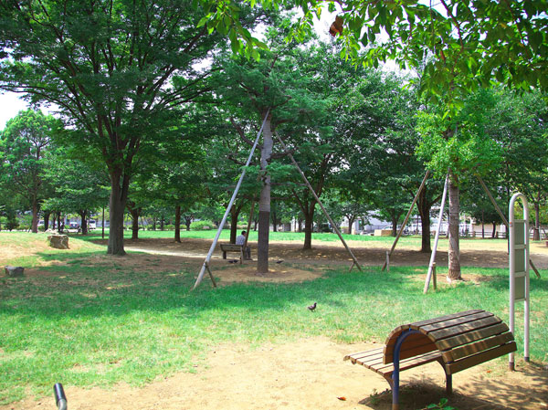 Surrounding environment. Higashikasai zelkova park (about 380m ・ A 5-minute walk)