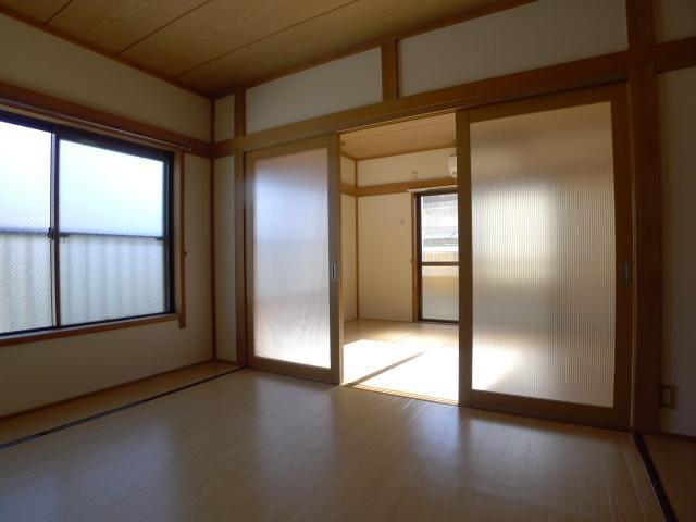 Living and room